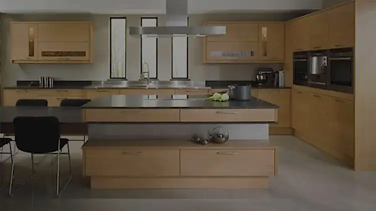 Ahşap kapı modelleri İzmir - Dayanıklı ve doğal tasarımlar.